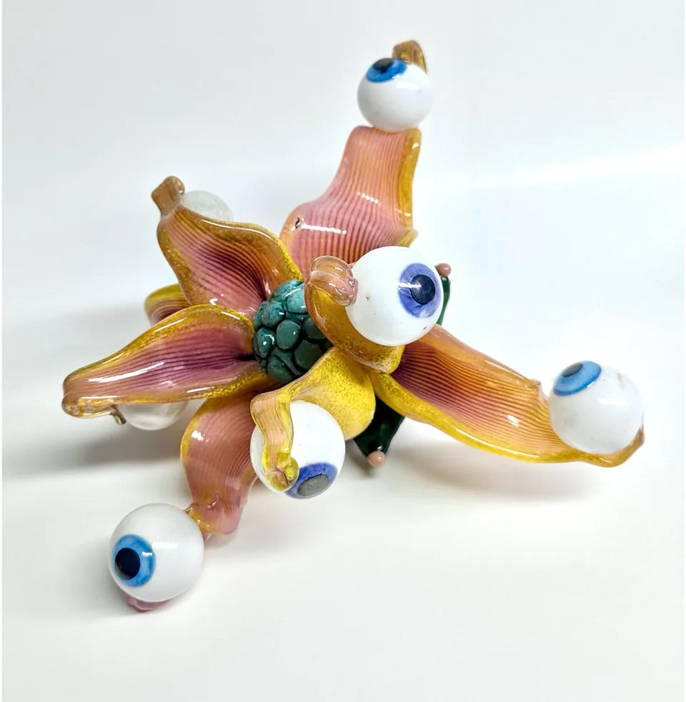 Ocular Bloom